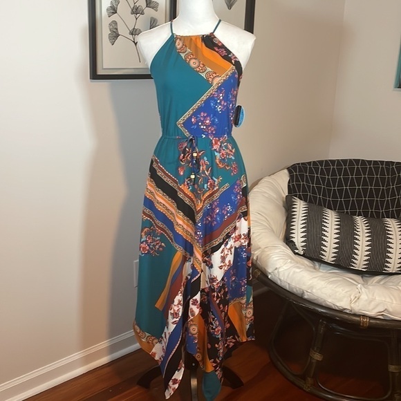 🤩3 for $30 Bundle Deal🤩
NWT Fishbowl for Macy’s hanky hem dress - Picture 1 of 7